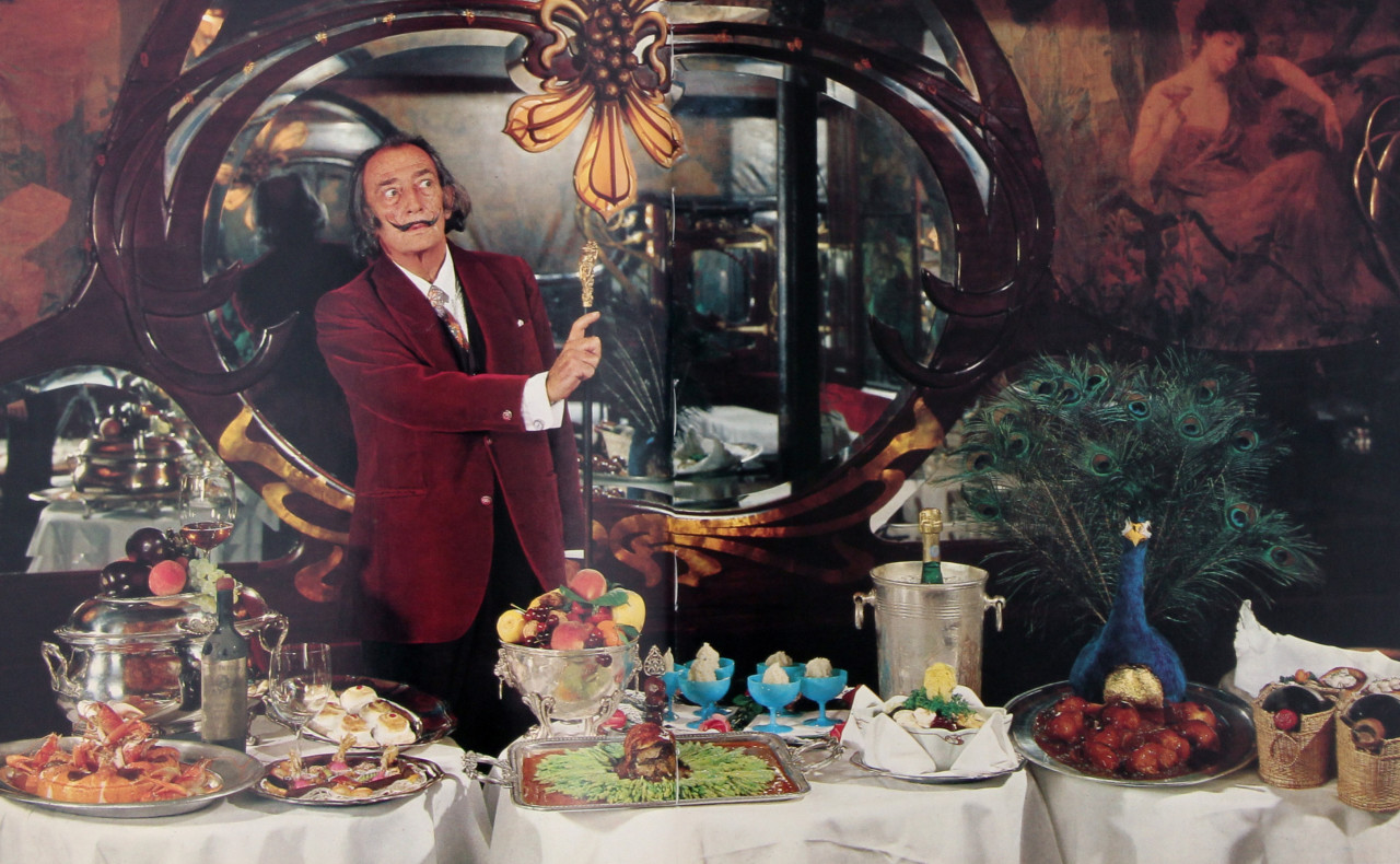 Resultado de imagen para Les diners de Gala, del pintor Salvador Dalí.
