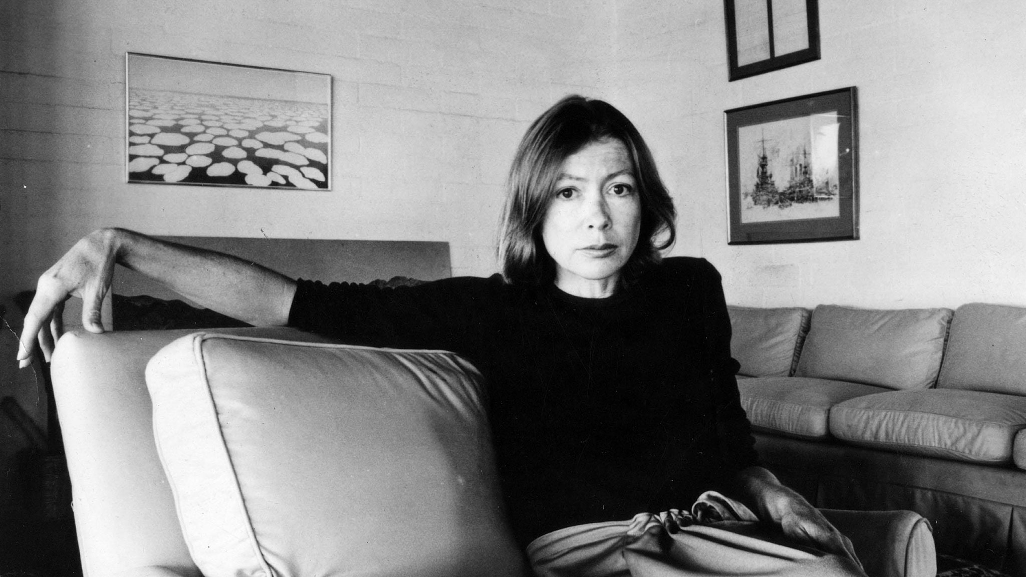 Querida estudiante de periodismo, es hora de que conozcas a Joan Didion